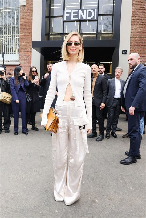 pantalone fendi chiara ferragni